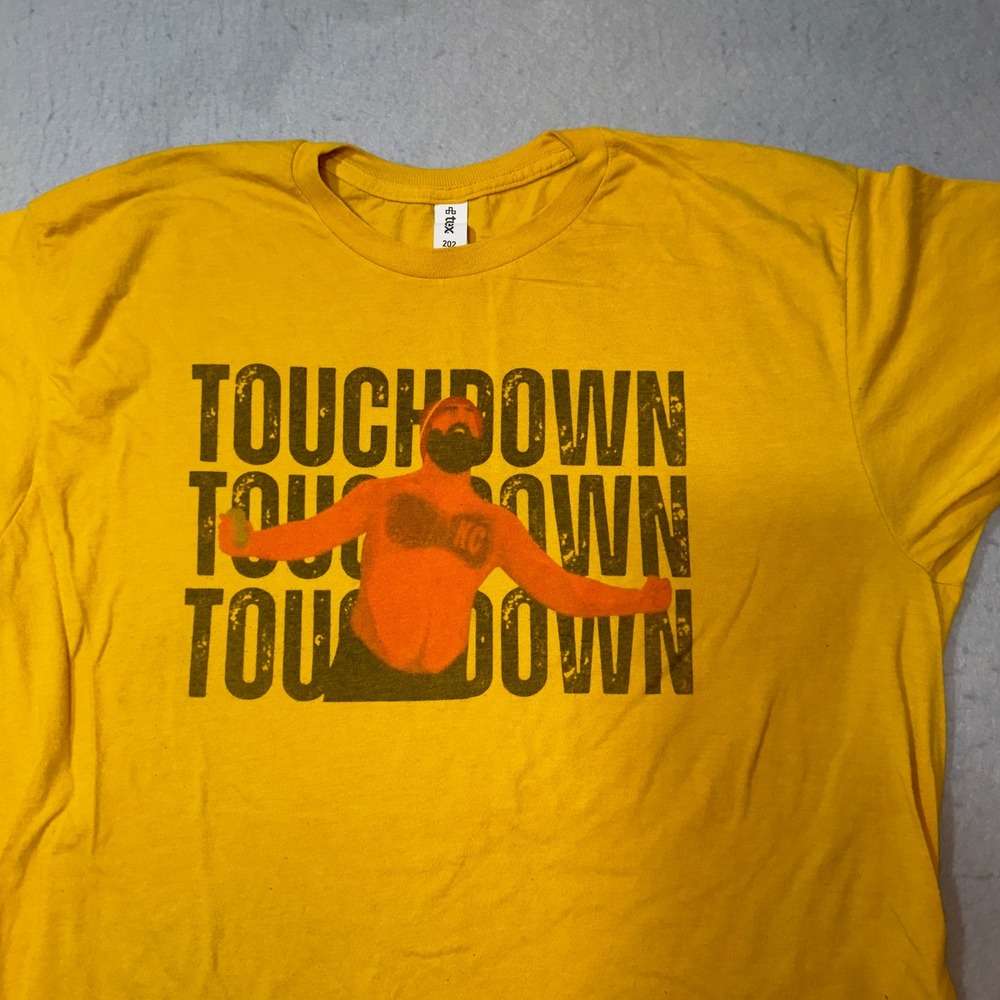 Tultex Graphic T-Shirt Mens XL Gold Excellent Jason‎ Kelce Touchdown Football